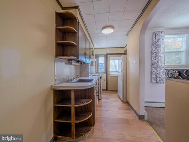 7154 Ruskin Ln, Upper Darby, PA 19082 - photo 7