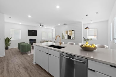 5924 S Congress Ave unit 114S, Austin, TX 78745 - photo 2