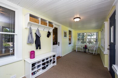 275 W Fremont Ave, Elmhurst, IL 60126 - photo 2