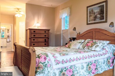 1259 White Sands Dr, Lusby, MD 20657 - photo 5