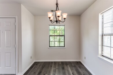 1646 Colquitt St, Houston, TX 77006 - photo 5