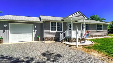 736 Marshall Ave, Colonial Beach, VA 22443 - photo 6