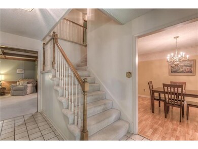 9242 Twilight Ln, Lenexa, KS 66219 - photo 3