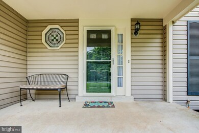 18004 Rocky Ridge Ln, Olney, MD 20832 - photo 3