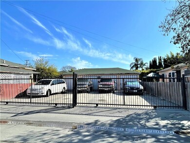 3934 W 105th St, Inglewood, CA 90303 - photo 2