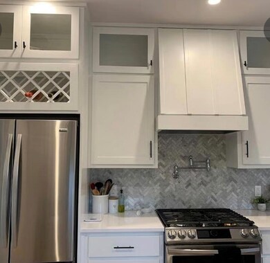 303 W Austin St, Kyle, TX 78640 - photo 5