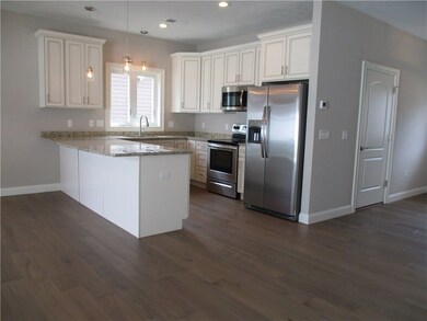 67 Batcheller Ave, Cranston, RI 02920 - photo 6