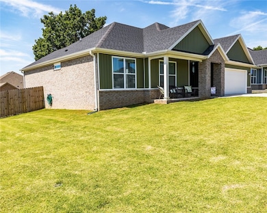 951 E Buchanan St, Prairie Grove, AR 72753 - photo 4