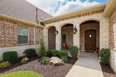 8704 Stewart Dr, North Richland Hills, TX 76182 - photo 3