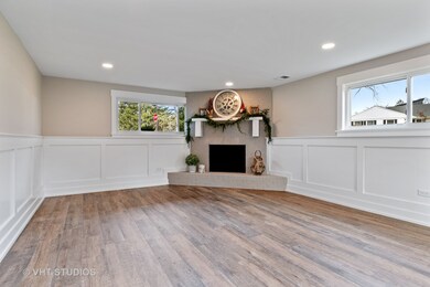 730 E Hillside Rd, Naperville, IL 60540 - photo 7