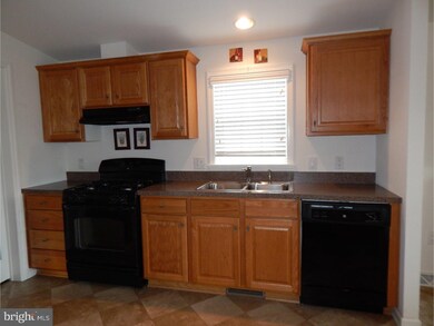 6 Songbird Ct, Bechtelsville, PA 19505 - photo 4