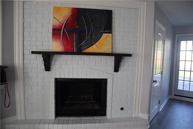 GAS FIRE PLACE