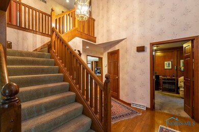 2541 Challedon Ct, Ottawa Hills, OH 43615 - photo 4