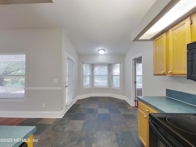 477 Federal Hill Rd, Orange Park, FL 32073 - photo 5