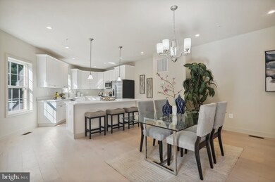 5506 D St SE, Washington, DC 20019 - photo 3