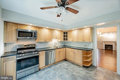 1904 Greenhaven Dr, Baltimore, MD 21209 - photo 6