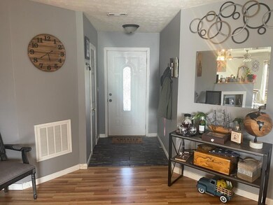 993 E Niagara Trail, Greensburg, IN 47240 - photo 5