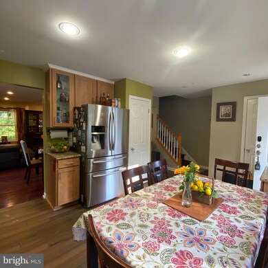 6121 Calico Pool Ln, Burke, VA 22015 - photo 6