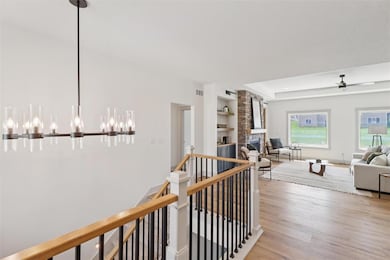 2340 Green Leaf Cir, Norwalk, IA 50211 - photo 2