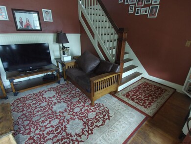 103 Huston St, Schenectady, NY 12302 - photo 4