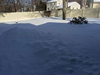 77 Bumble Bee Cir, Shrewsbury, MA 01545 - photo 3