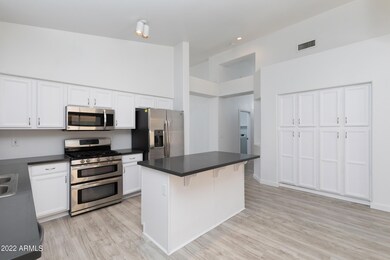 7251 E Lakeview Ave, Mesa, AZ 85209 - photo 6