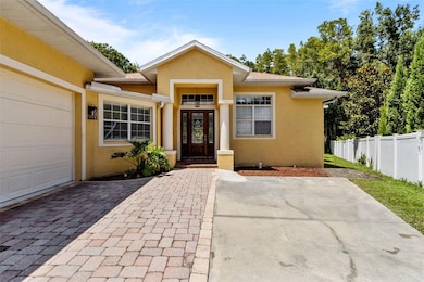 4116 Woodacre Ln, Tampa, FL 33624 - photo 2