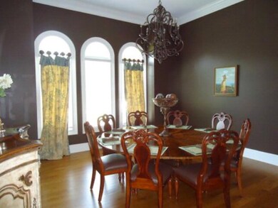 641 N Rivoli Farms Dr unit 24, Macon, GA 31210 - photo 5