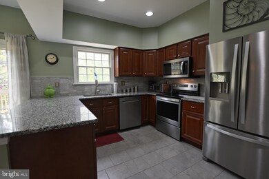 46 Alderman Ct, Lutherville Timonium, MD 21093 - photo 4