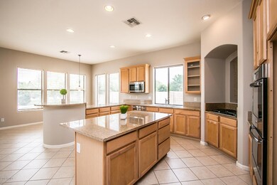 Fieldstone Pl-20
