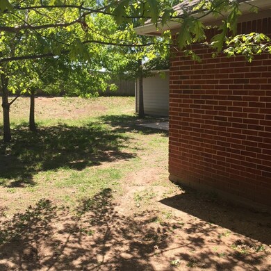 106 Water Oak Ln, Weatherford, TX 76086 - photo 3