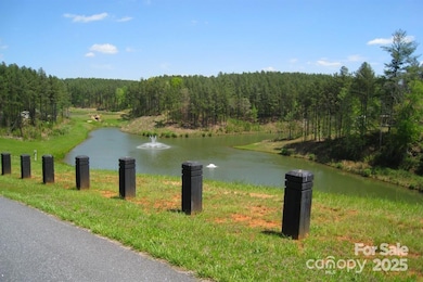 5200 Port Ln, Granite Falls, NC 28630 - photo 5