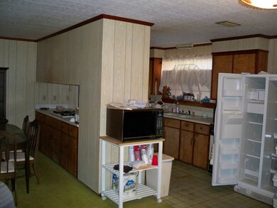 47 Powers Dr, Laurel, MS 39443 - photo 3