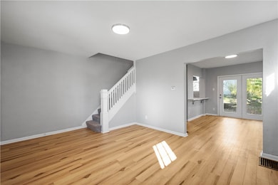 243 Castle Shannon Blvd unit 243, Mt. Lebanon, PA 15228 - photo 3