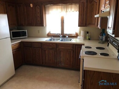 110 Barbara Ln, West Unity, OH 43570 - photo 7