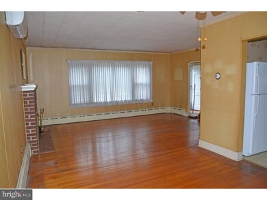 1994 W Point Pike, Lansdale, PA 19446 - photo 3