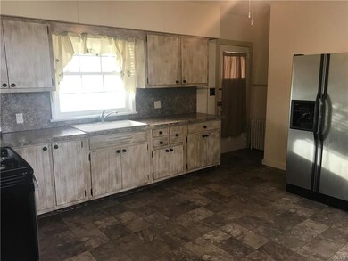 3230 Richmond Rd unit 1st floor, Easton, PA 18040 - photo 4