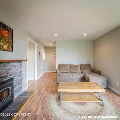1515 Demeure Pl
