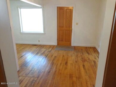 609 N 11th St, Niles, MI 49120 - photo 4