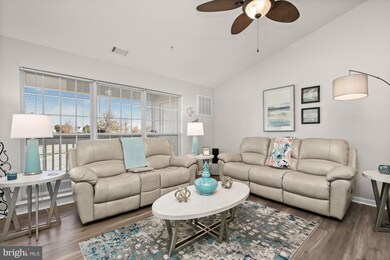 2505 Hemingway Dr unit 3D, Frederick, MD 21702 - photo 5