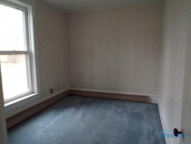 400 W 1st St, Woodville, OH 43469 - photo 3