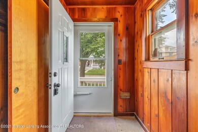 07-1320 vine st-WindowStill-Real-Estate-