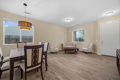 06 - Interior of Front door & Livingroom