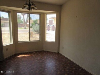 023-504129 Dining Area-a
