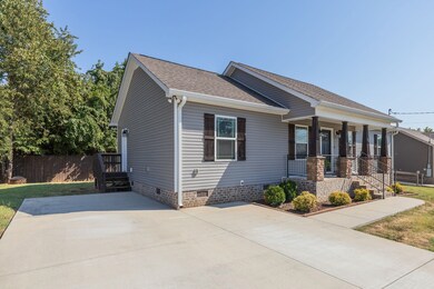 102 Lexington Cove Blvd, Shelbyville, TN 37160 - photo 6