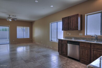 Kitchen_Family_Room