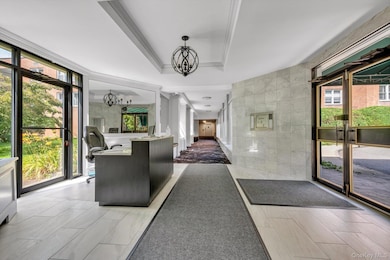 1390 Broadway unit 107, Hewlett, NY 11557 - photo 2