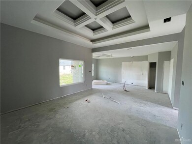 812 Lark Cir, Alamo, TX 78516 - photo 2