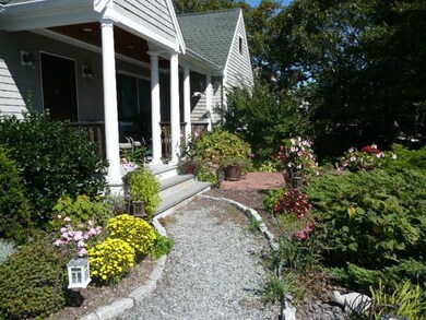 89 Whippoorwill Cir, Mashpee, MA 02649 - photo 5