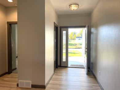 2592 Farmington Way unit 17, Suamico, WI 54313 - photo 6